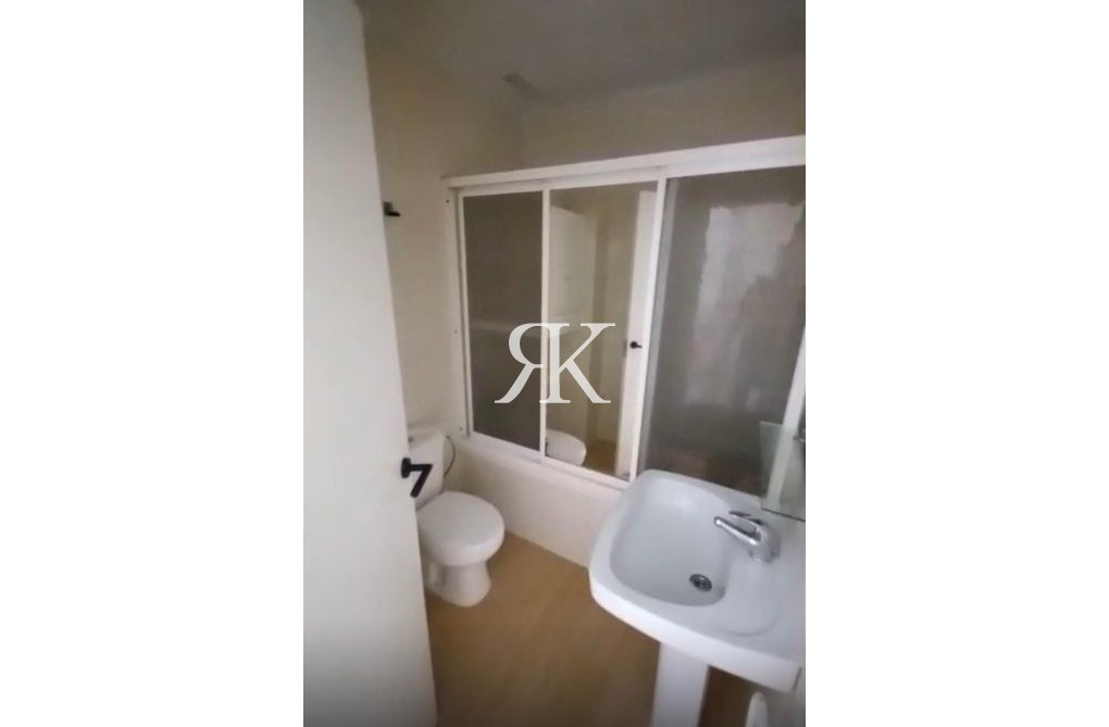 Resale - Apartment - Guardamar del Segura - Guardamar Playa