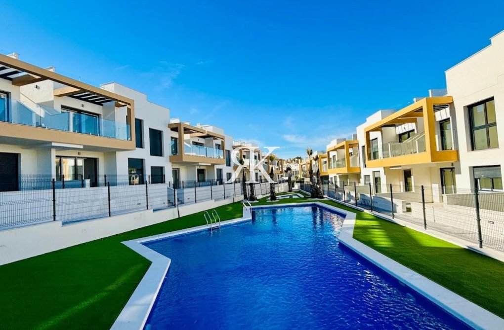 Resale - Apartment - Las Filipinas - Inland