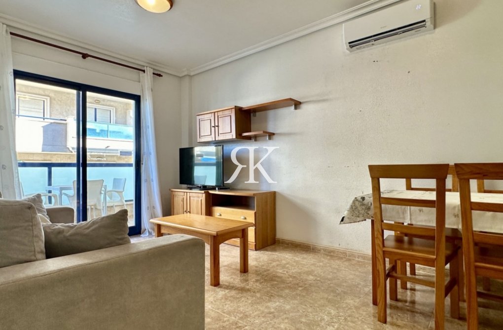 Resale - Apartment - Orihuela Costa - Costa Blanca