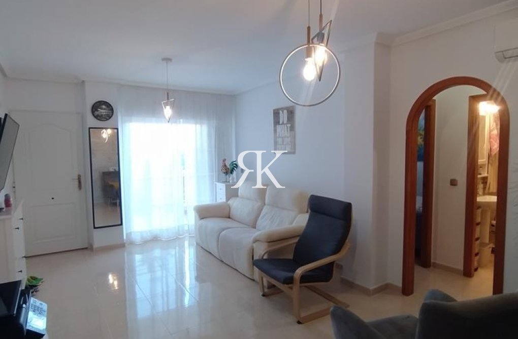 Resale - Apartment - Orihuela Costa - LOMAS CABO ROIG