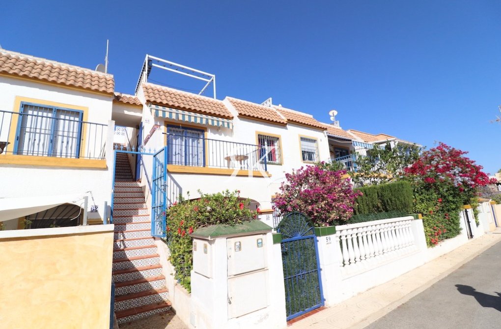 Resale - Apartment - Orihuela Costa - Playa Flamenca