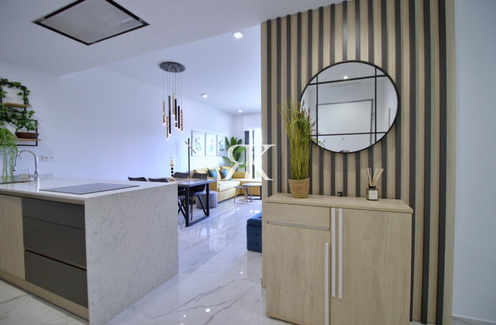 Resale - Apartment - Orihuela Costa - Punta Prima