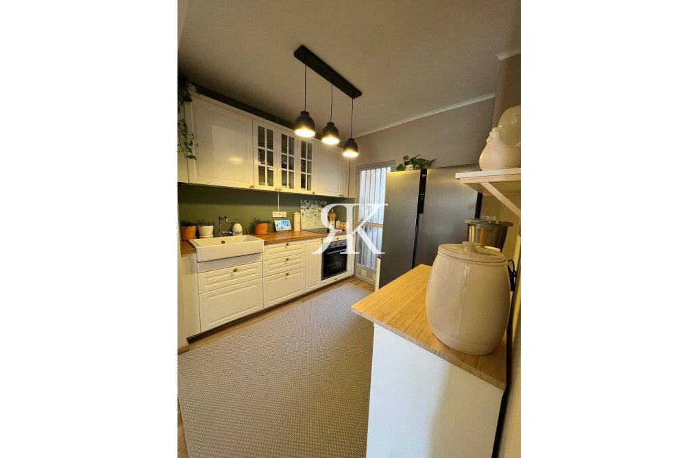 Resale - Apartment - Pilar de la Horadada - La Torre De La Horadada