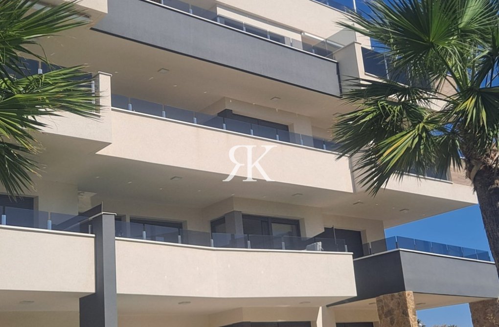 Resale - Apartment - Playa Flamenca - Costa Blanca