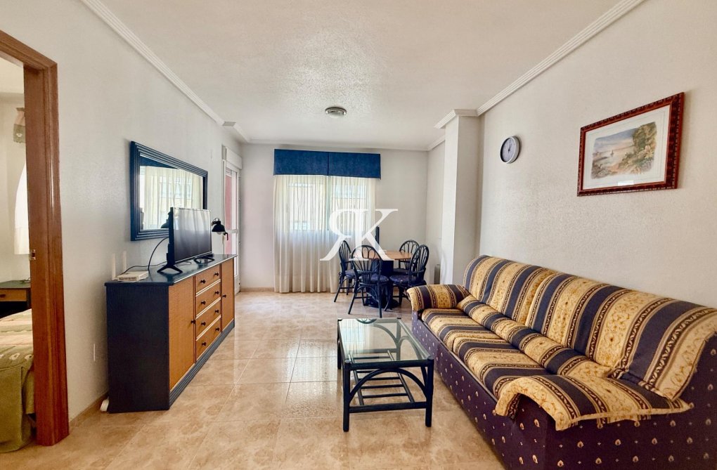Resale - Apartment - Torrevieja - Centro