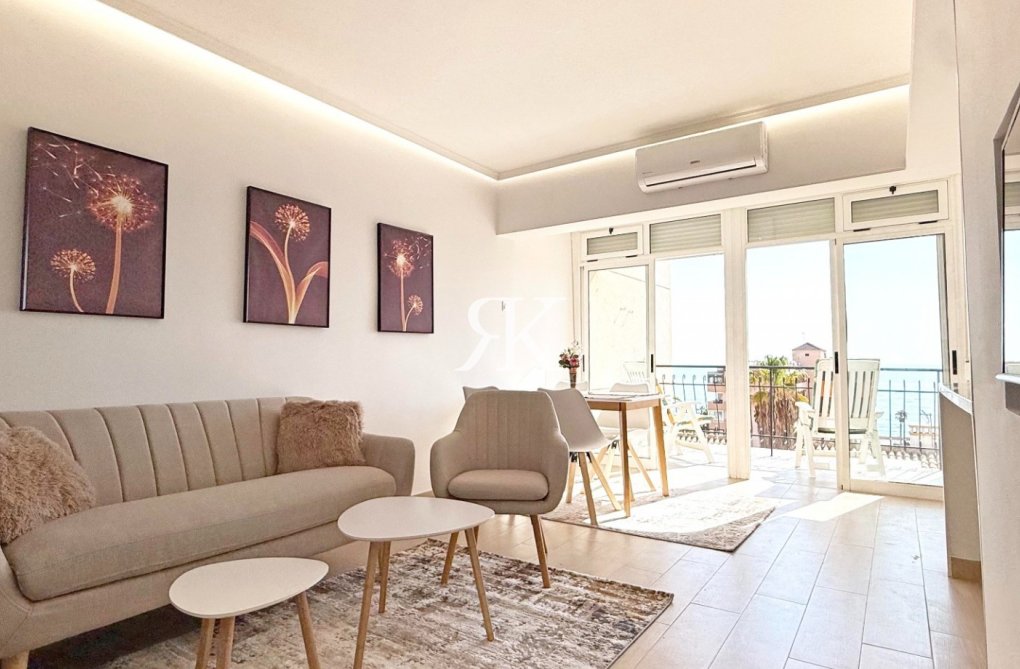 Resale - Apartment - Torrevieja - Costa Blanca