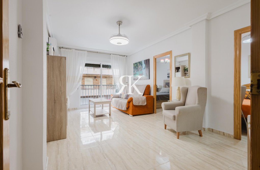 Resale - Apartment - Torrevieja - Costa Blanca