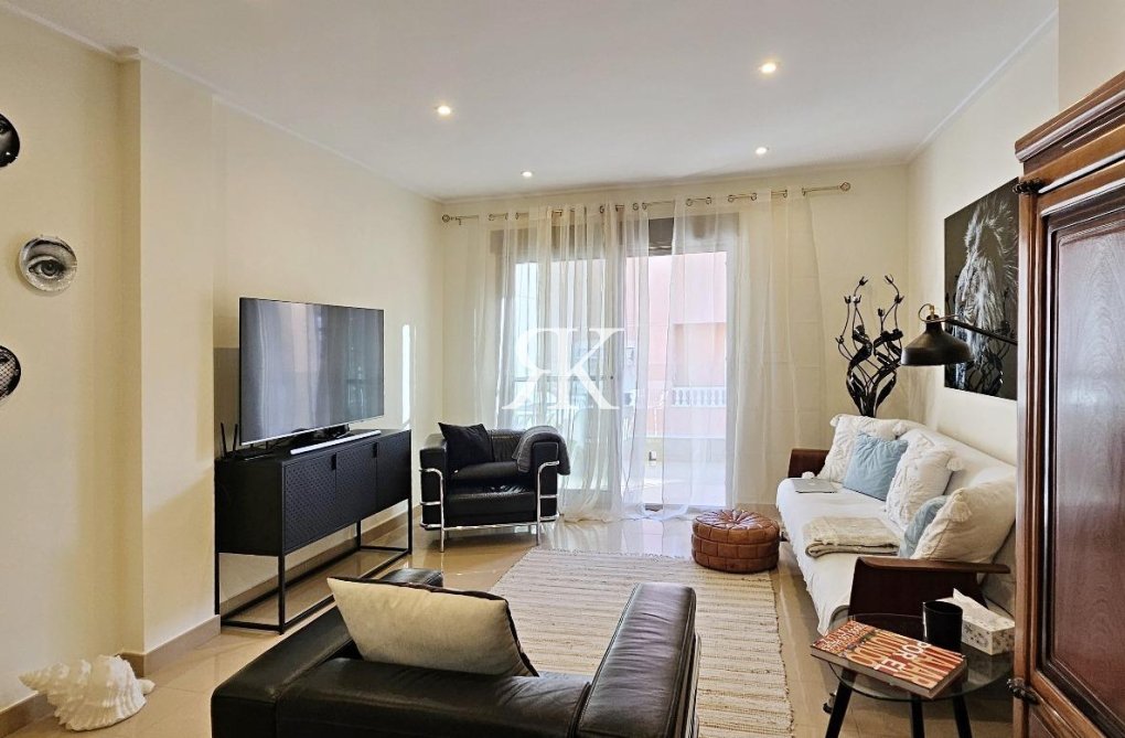 Resale - Apartment - Torrevieja - Estacion De Autobuses