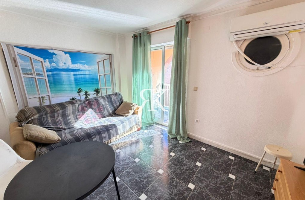 Resale - Apartment - Torrevieja - La Mata