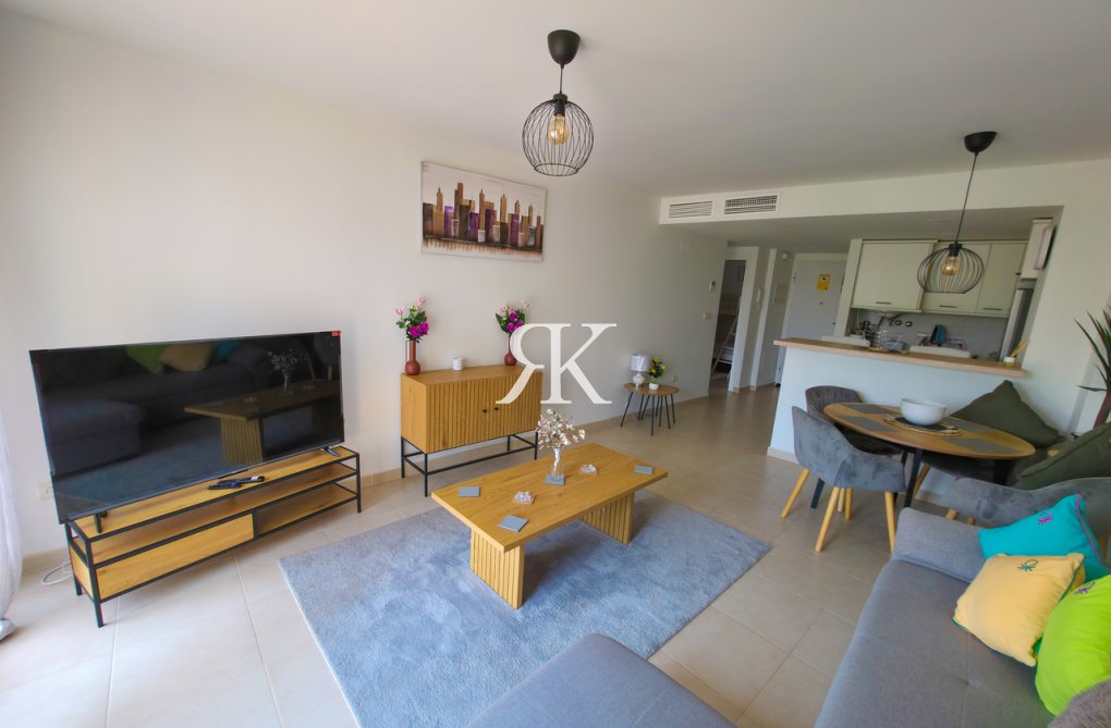 Resale - Apartment - Villamartin - Costa Blanca