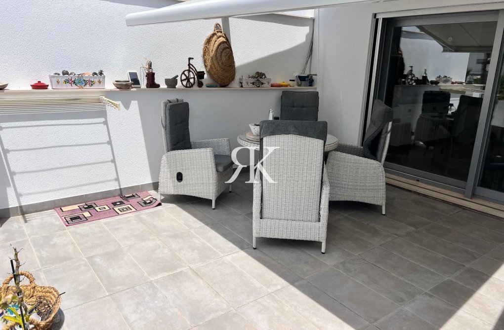 Resale - Apartment - Vistabella Golf Entre Naranjos - Inland