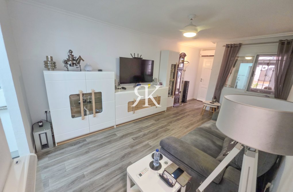 Resale - Apartment - Vistabella Golf Entre Naranjos - Inland