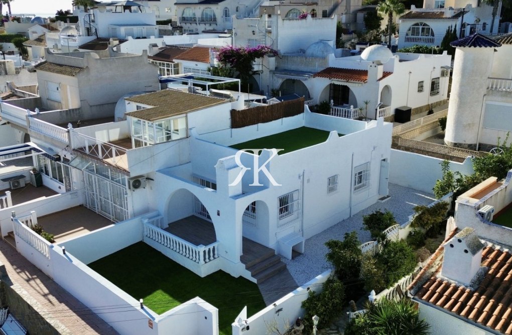 Resale - Bungalow - Orihuela Costa - Costa Blanca