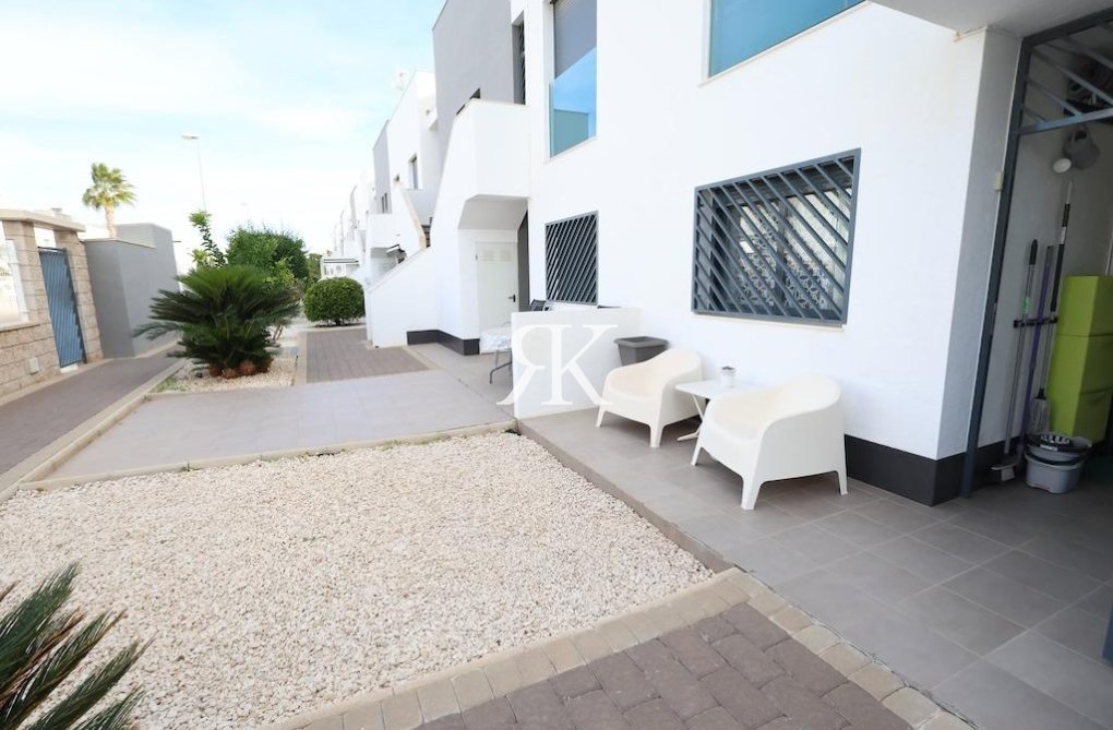 Resale - Bungalow - Orihuela Costa - Costa Blanca