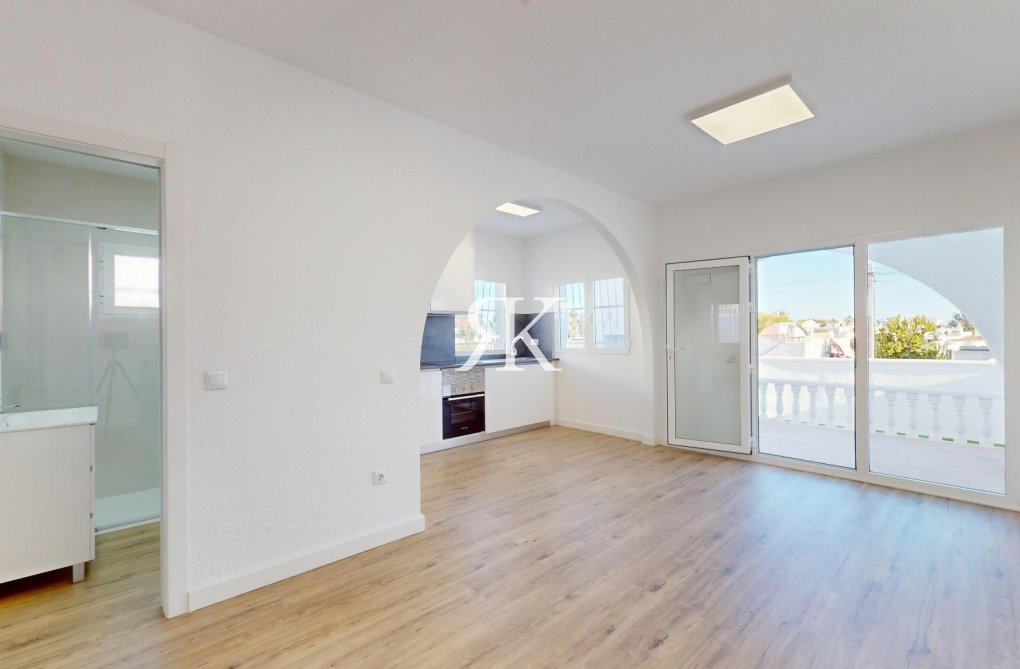 Resale - Bungalow - Orihuela Costa - Costa Blanca