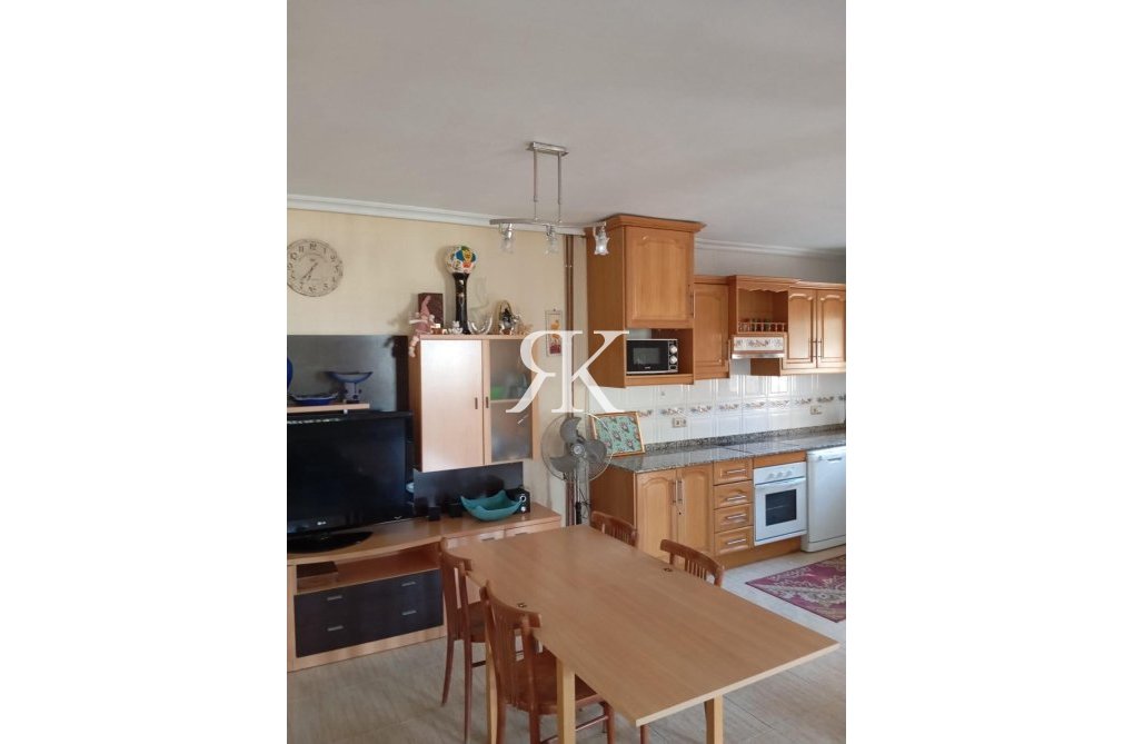 Resale - Bungalow - Orihuela Costa - PAU 26