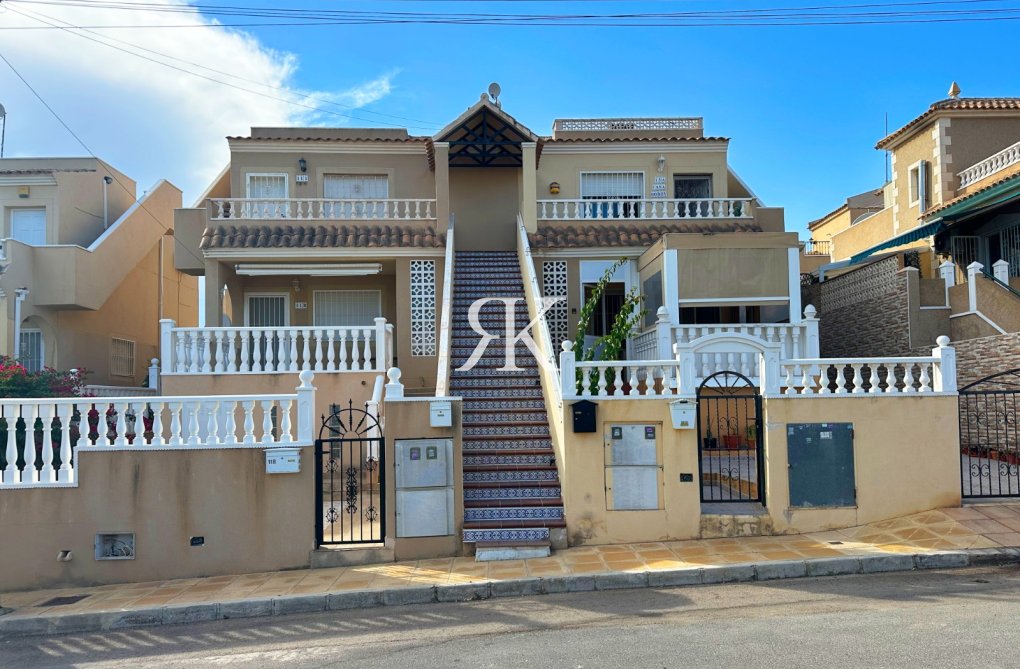 Resale - Bungalow - San Miguel de Salinas - Inland