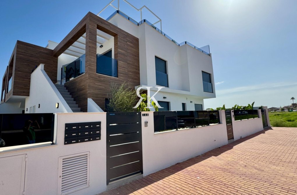 Resale - Bungalow - San Pedro del Pinatar