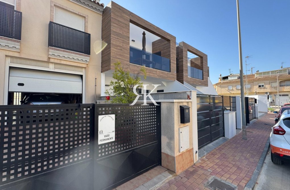 Resale - Bungalow - San Pedro del Pinatar