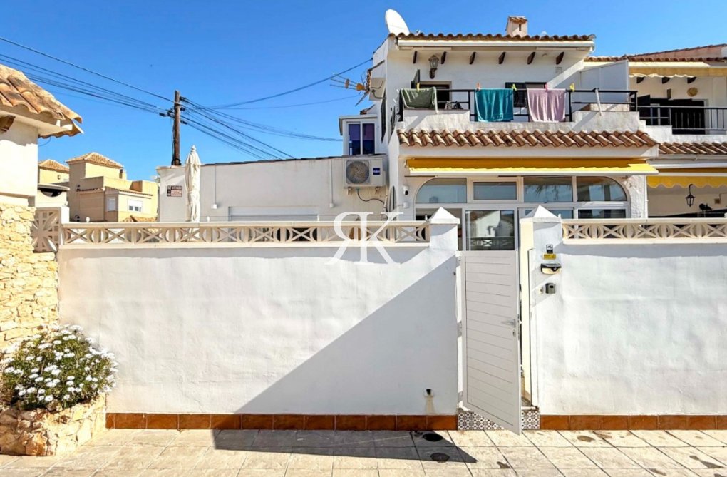 Resale - Bungalow - Torrevieja - Costa Blanca