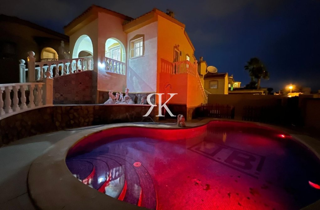 Resale - Detached Villa - Ciudad Quesada - Doña Pepa 