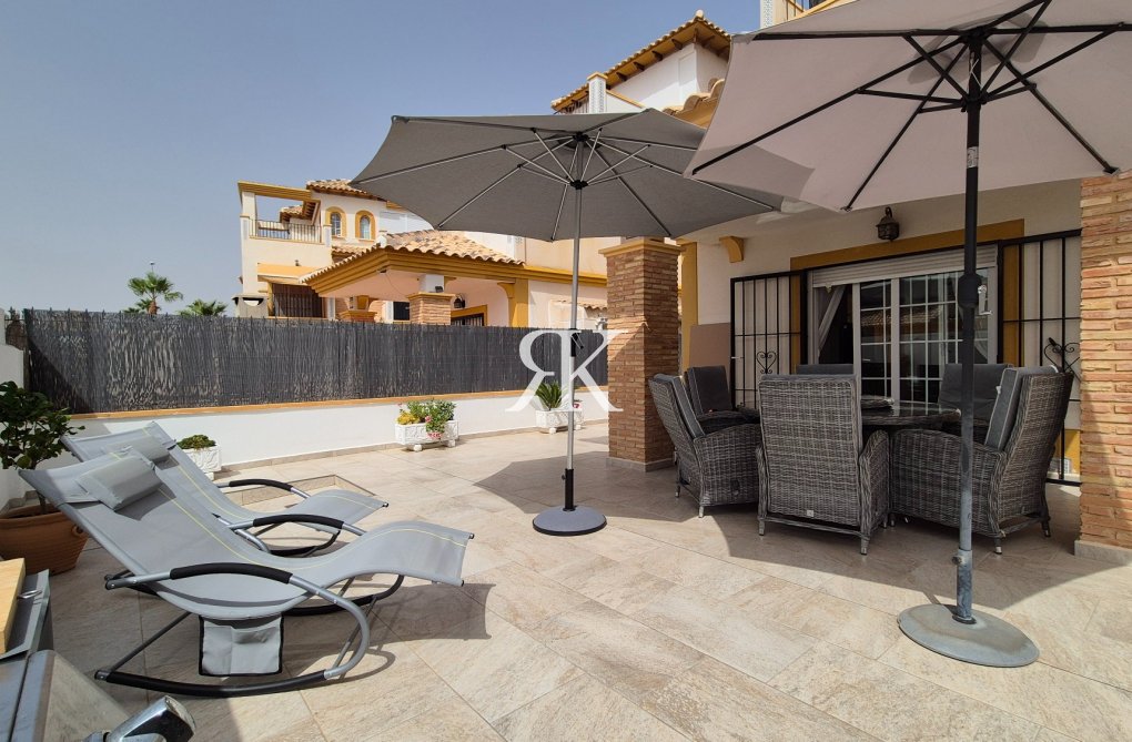 Resale - Detached Villa - Orihuela Costa - Lomas de Cabo Roig
