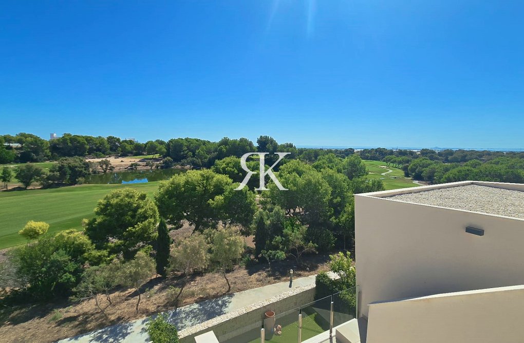 Resale - Penthouse - Lo Romero Golf - Inland