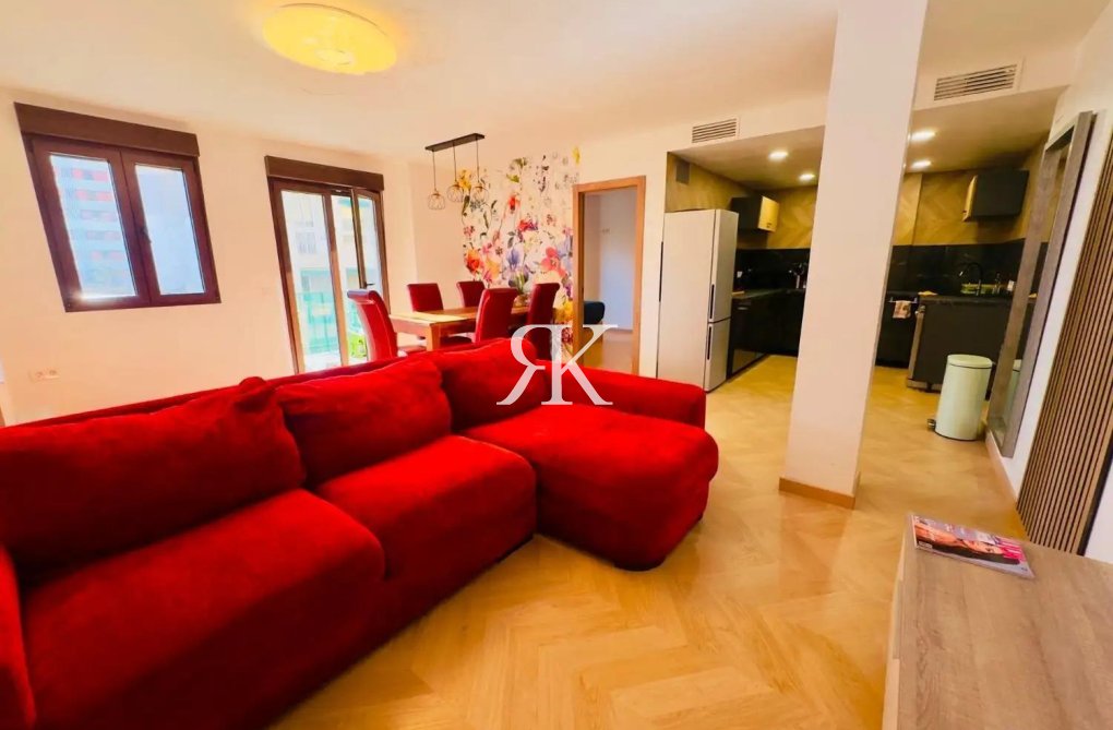 Resale - Penthouse - Torrevieja - Acequion