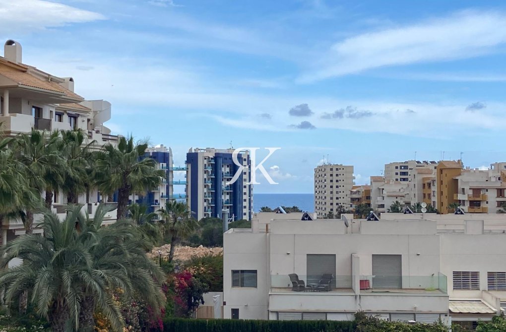 Resale - Semi Detached - Orihuela Costa - Punta Prima