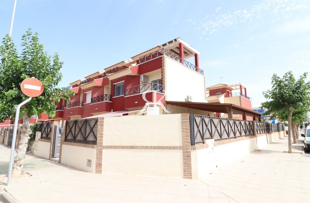 Resale - Semi-detached Villa  - Torre de la Horadada - Playa de las Higuericas