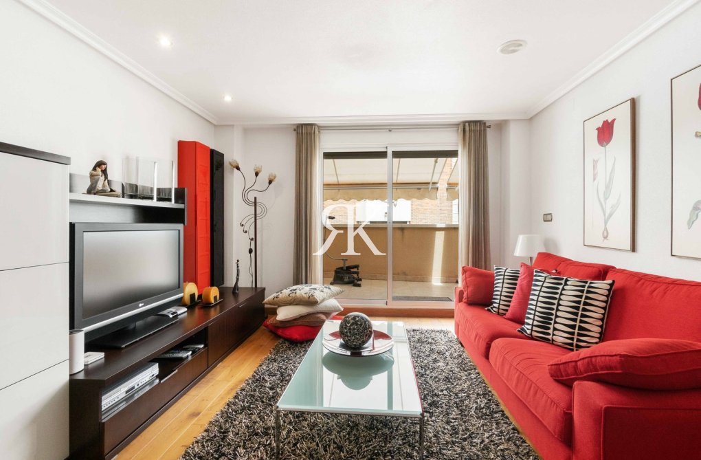 Resale - Top floor bungalow - Torrevieja