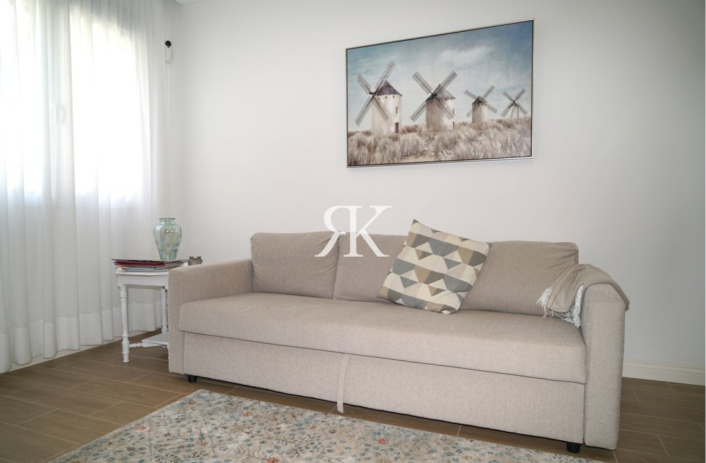 Resale - town house - Orihuela Costa - Costa Blanca