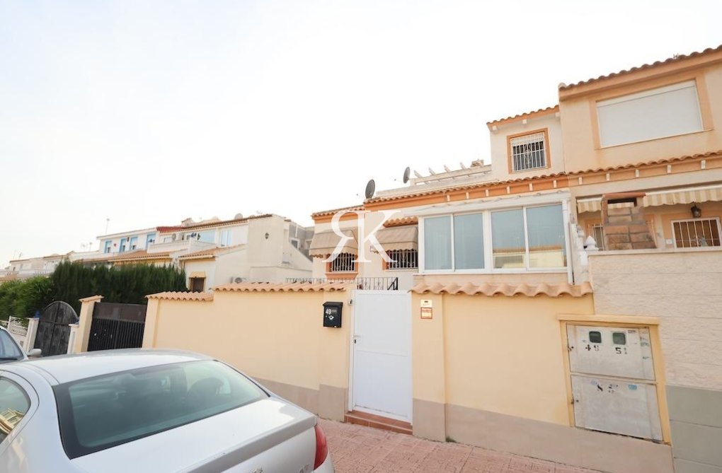 Resale - town house - Orihuela Costa - Costa Blanca