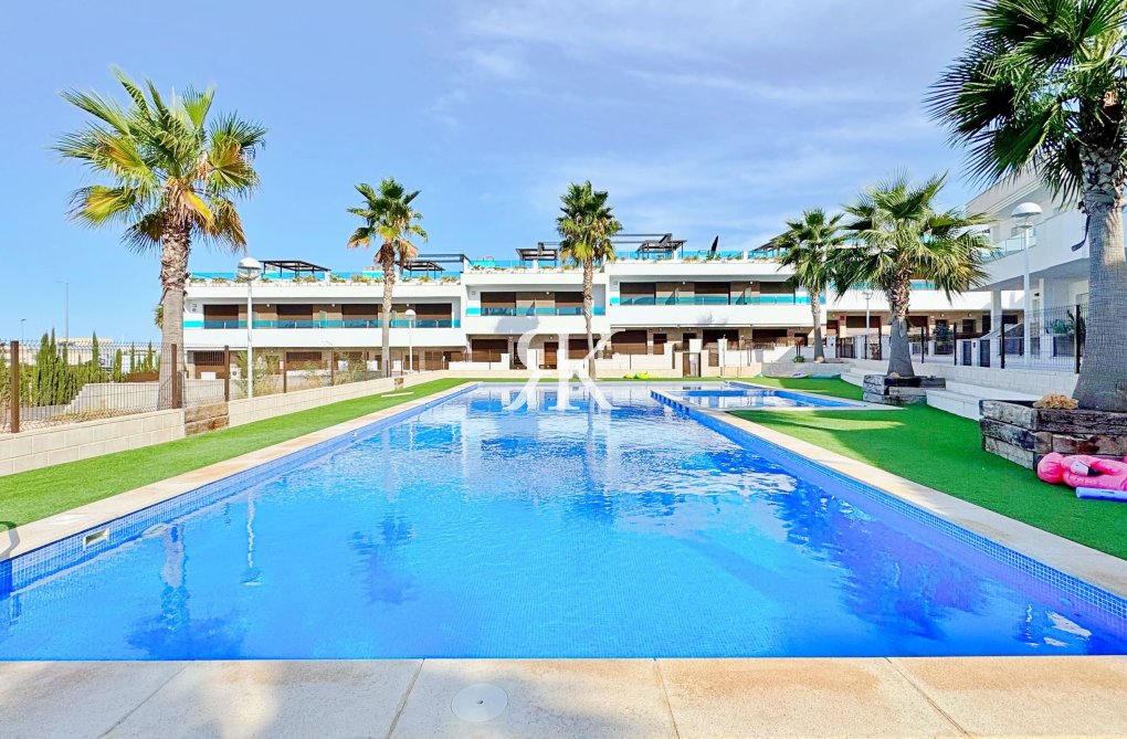 Resale - town house - Torrevieja - Costa Blanca