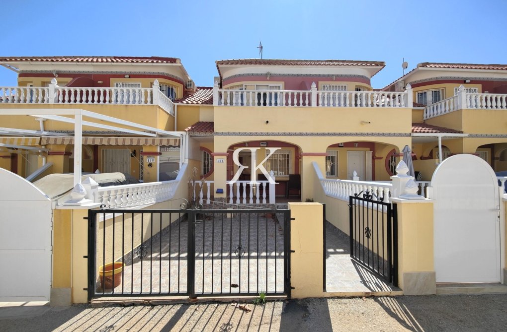 Resale - Townhouse - Cabo Roig - La Regia