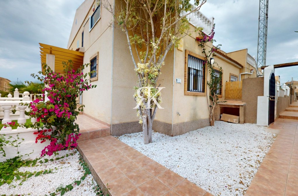 Resale - Townhouse - San Miguel de Salinas - Blue Lagoon