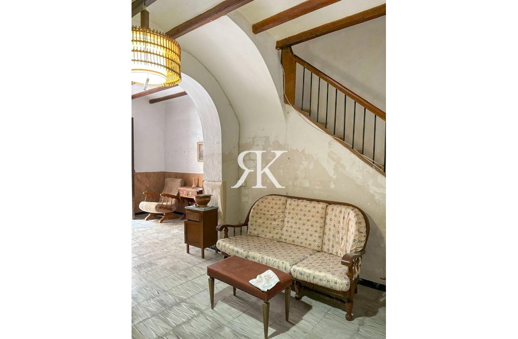 Resale - villa - Alfas del Pí - Costa Blanca