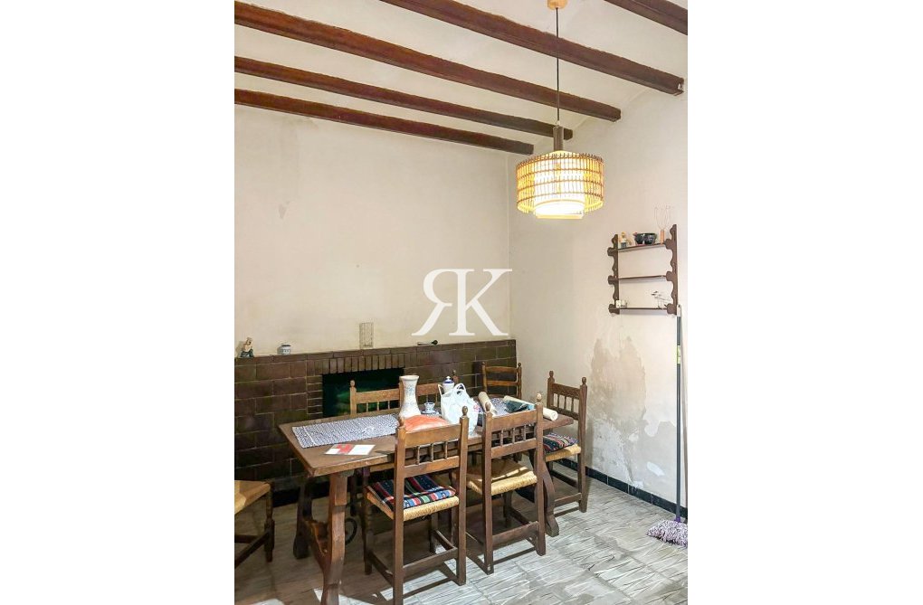 Resale - villa - Alfas del Pí - Costa Blanca