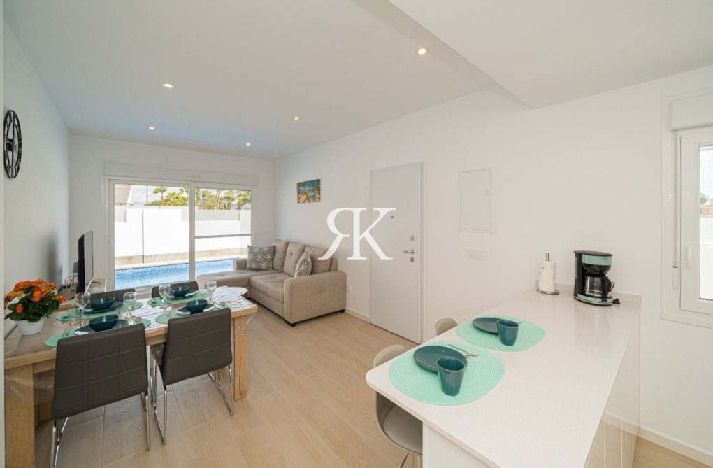 Resale - villa - Avileses - Inland