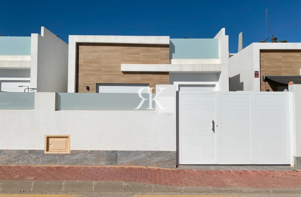 Resale - villa - Avileses - Inland