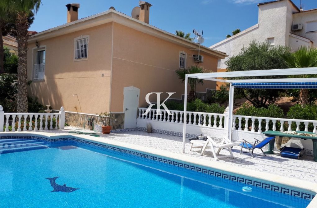 Resale - villa - Ciudad Quesada - Costa Blanca