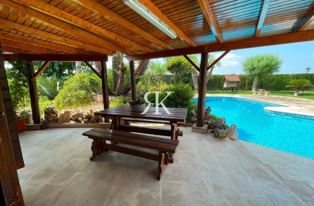 Resale - Villa with Guest Accommodation - San Fulgencio