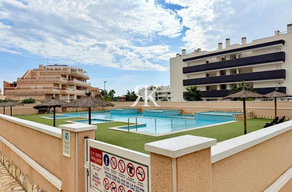 Revente - Appartement - Orihuela Costa - Villamartín-las Filipinas