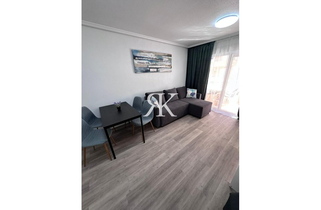 Revente - Appartement - Torrevieja - Centro - Muelle Pesquero