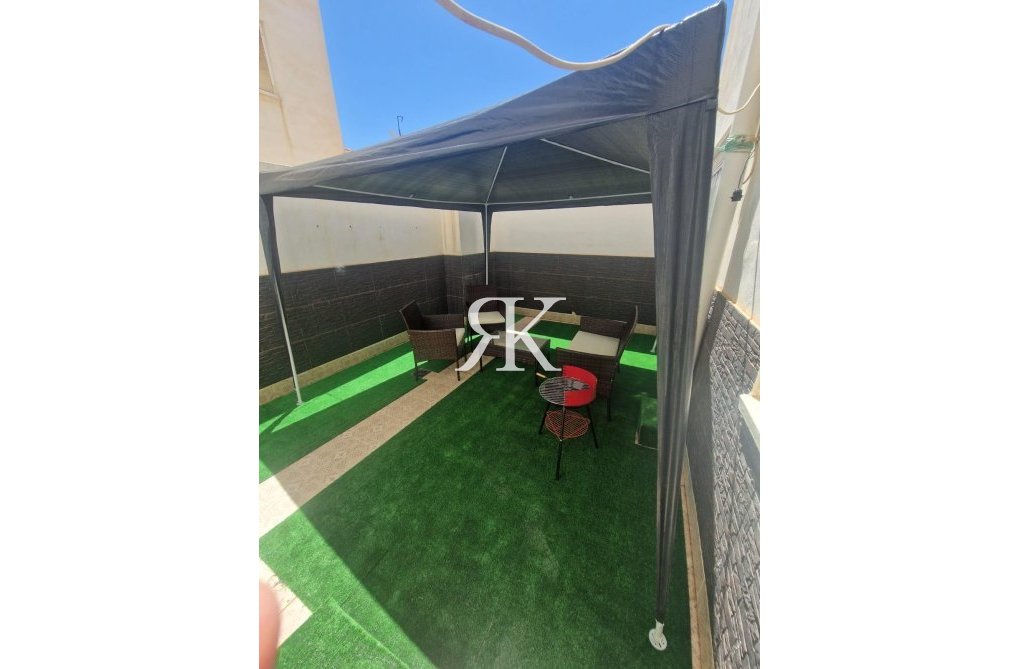 Revente - Appartement - Torrevieja - Centro - Muelle Pesquero