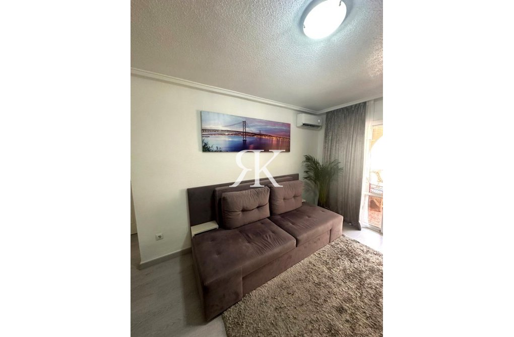 Revente - Appartement - Torrevieja - Centro