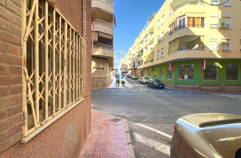 Revente - Appartement - Torrevieja - Centro