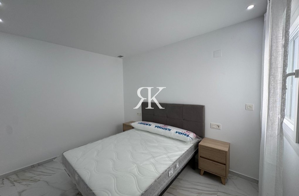 Revente - Appartement - Torrevieja - Centro