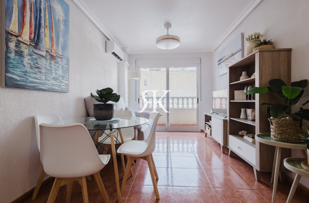 Revente - Appartement - Torrevieja - Centro