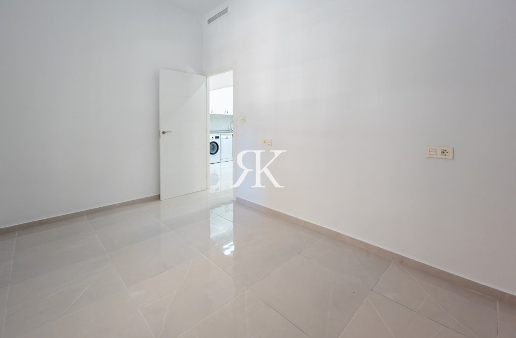 Revente - Appartement - Torrevieja - El Acequión